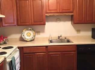 8620 N Port Washington Rd APT 108, Milwaukee, WI 53217