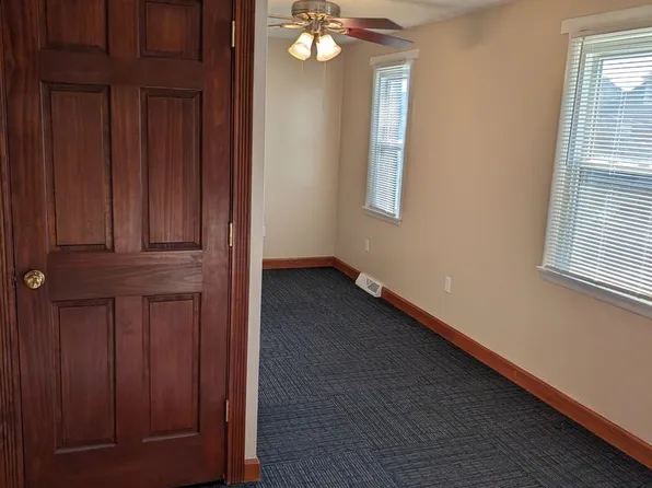 318 West College Ave, 318 W College St APT 1, Canonsburg, PA 15317