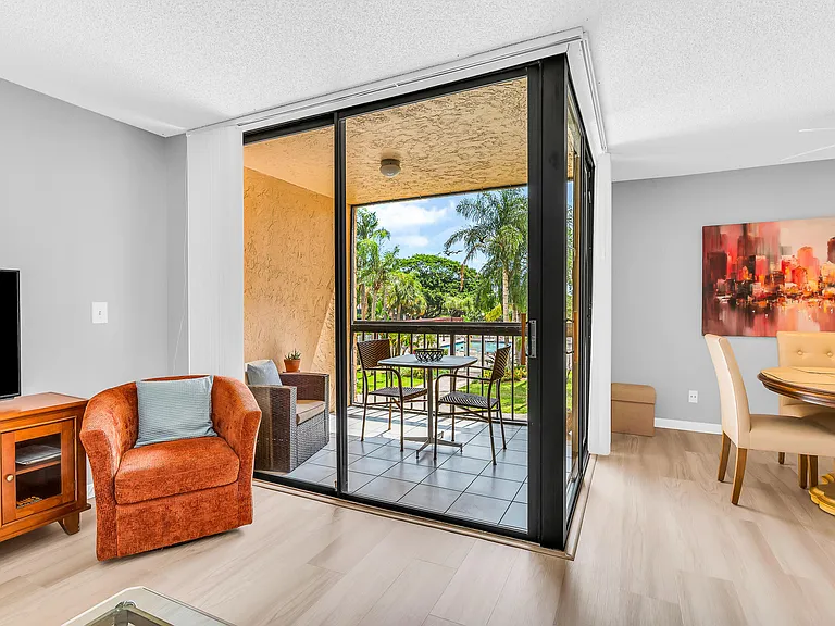 2255 Lindell Blvd #4207 — Photo 10