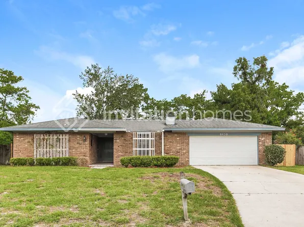 8438 Sand Point Dr W, Jacksonville, FL 32244