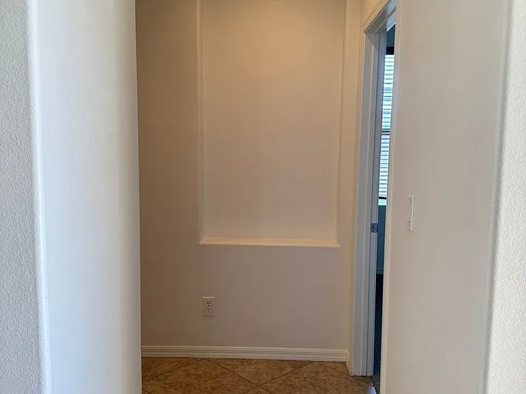 10404 Bays Mountain Ave — Photo 5