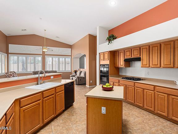 3rd image of 17655 W Sabrina Dr