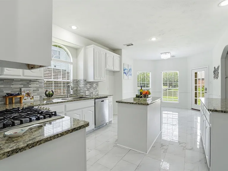 10926 Wynfield Springs Dr — Photo 16