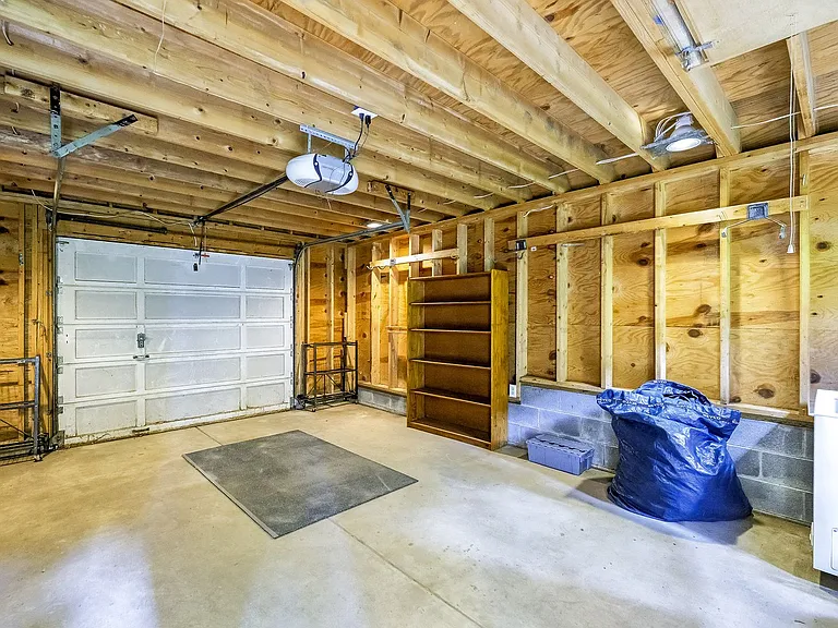 4441 Brandywine St NW — Photo 26