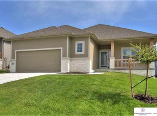 18456 Chutney Dr, Omaha, NE 68136