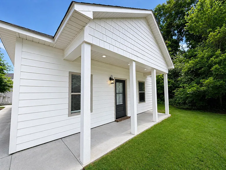 145B Highway 334 — Photo 1