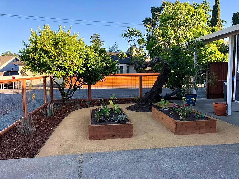 Brooks Ave — Photo 4