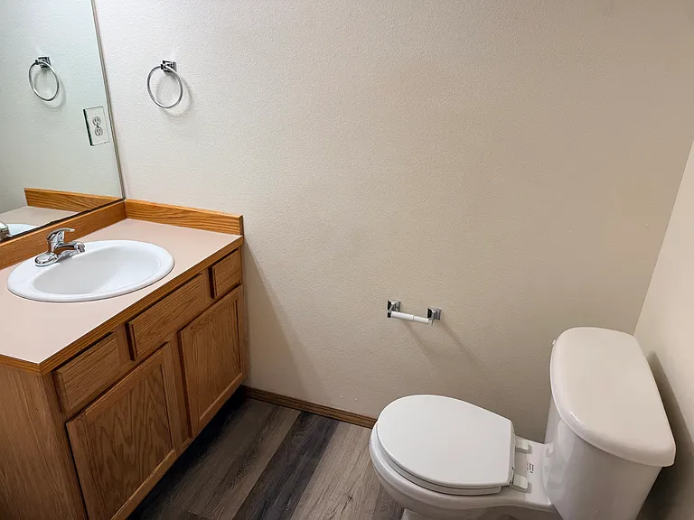 1313 Bonneville Ave #T1 — Photo 5