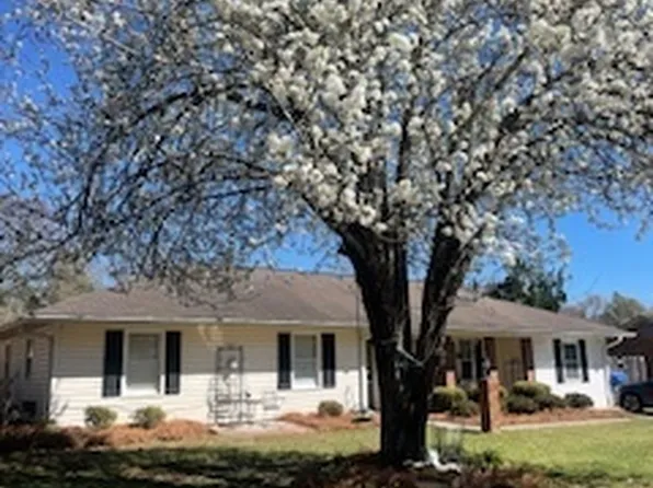 507 Dunwoody Dr, Dublin, GA 31021