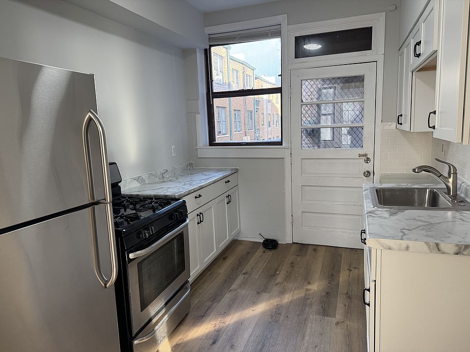 1st image of 5453 S Everett Ave #11521228