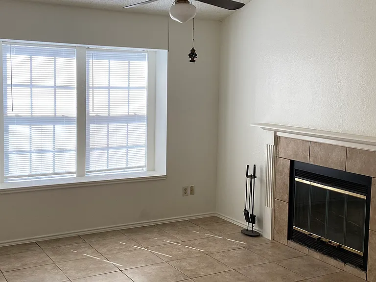 10254 Dover Rdg #501 — Photo 2