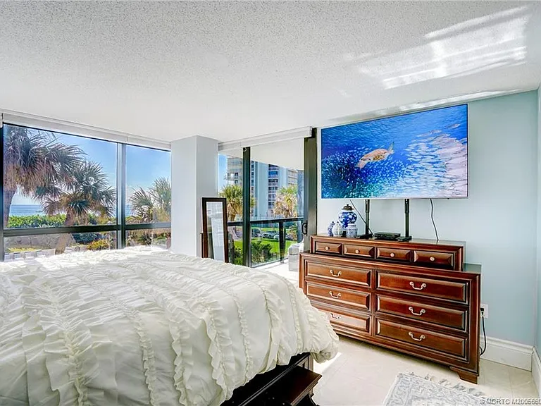 10410 S Ocean Dr #209 — Photo 37