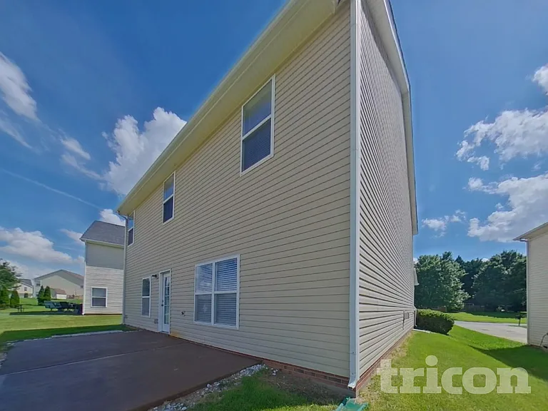 1522 Ladora Dr — Photo 23