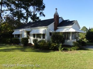 1800 Hylan Ave, Hamlet, NC 28345