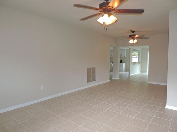 3rd image of 153 Seminole Ave