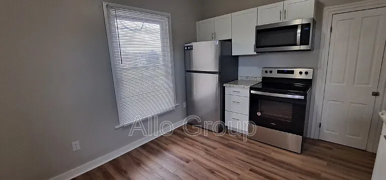 9878 Canterbury Rd #3 — Photo 1