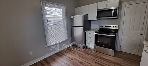 9878 Canterbury Rd #3 Photo 1