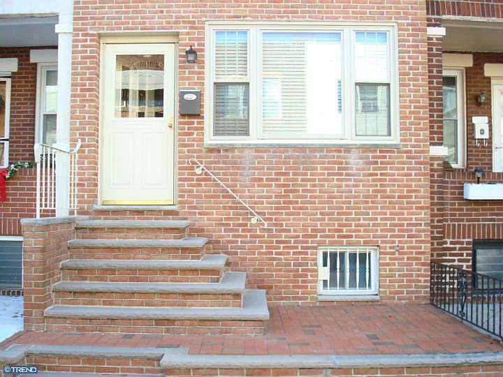 1st image of 2826 S Warnock St