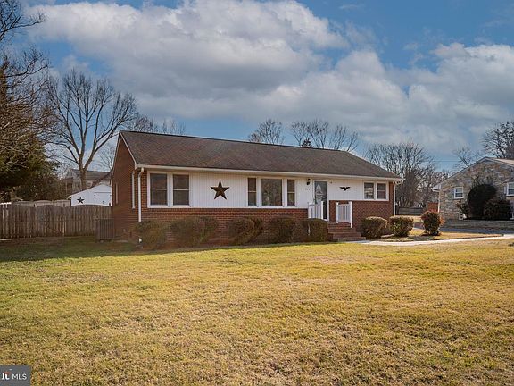 5th image of 511 Ferry Rd