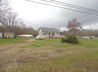 12056 Greenwood Springridge Rd, Keithville, LA 71047
