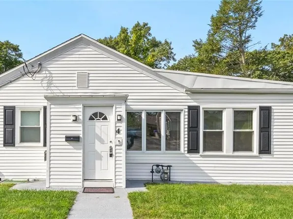 4 Orford St, North Providence, RI 02904