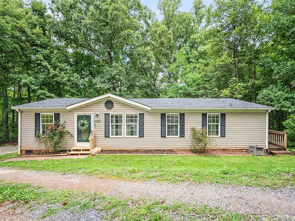 1st image of 1097 Winn Dr #12