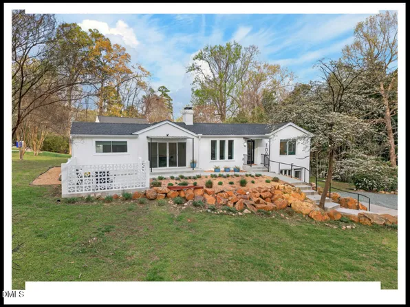 100 Eastwood Lake Rd, Chapel Hill, NC 27514