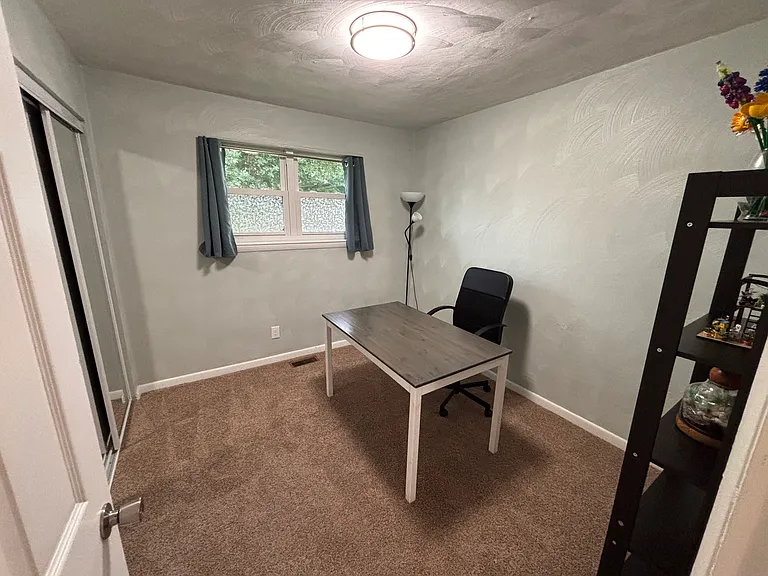 420 Crossett St — Photo 12