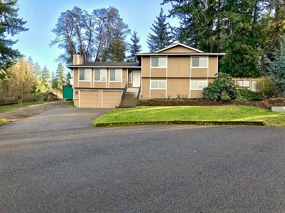 1st image of 421 104th Avenue Ct E