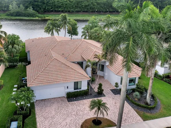 2460 Eagle Run Way, Weston, FL 33327