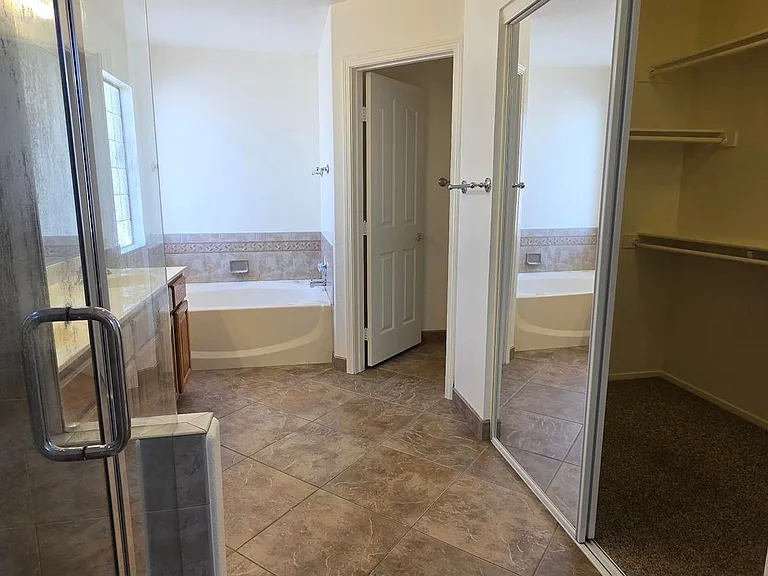 10509 Horseshoe Falls Ct — Photo 14