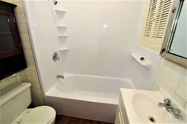 Rented by Superior Realty Service | media 12