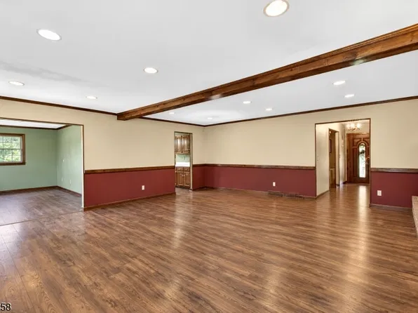 115 Fairview Dr, Branchburg Twp., NJ 08853