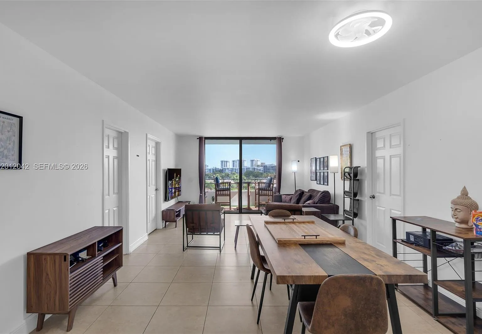 Olympus Condo Phase — Photo 3