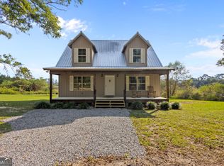 468 Lake Lannell Rd, Odum, GA 31555