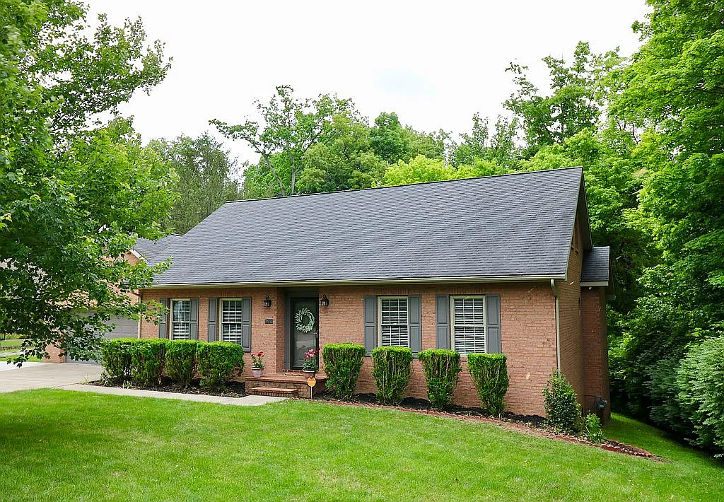 335 Aracoma Rd photo 1