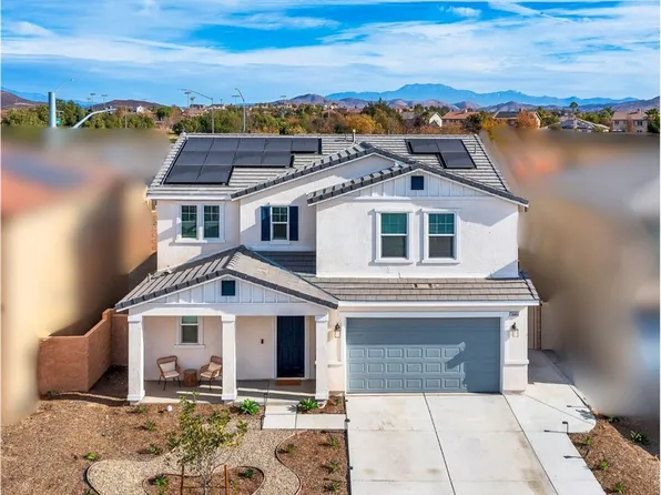 30486 De Caron St, Murrieta, CA 92563