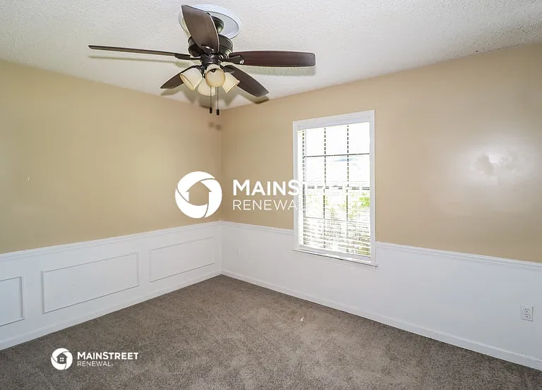 2700 N Rockcreek Pkwy — Photo 12