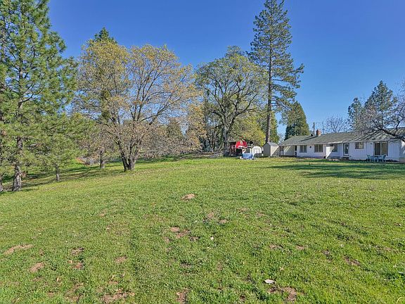 2nd image of 6261 Grizzly Flat Rd