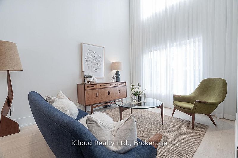 Burlington House for rent - 5 Bedrooms — photo 4