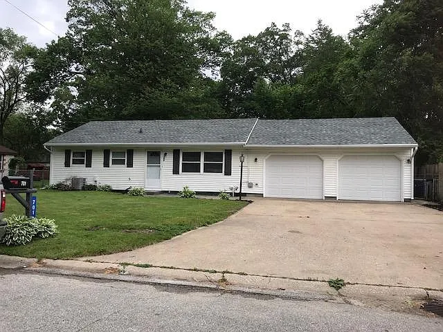 701 Davidson Ave photo 1