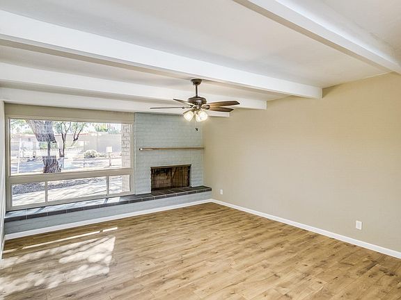 4th image of 8835 E Kenyon Dr