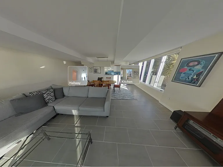 26 Cove Ave #2D — Photo 1
