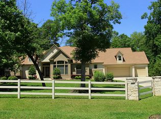 2002 Shasta Ridge Dr, Conroe, TX 77304