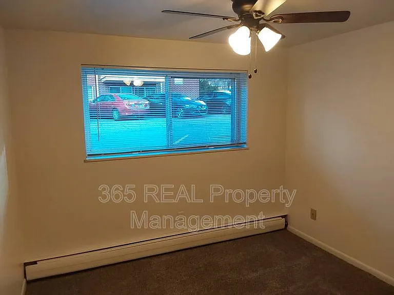 1624 9th Ave #11 — Photo 4