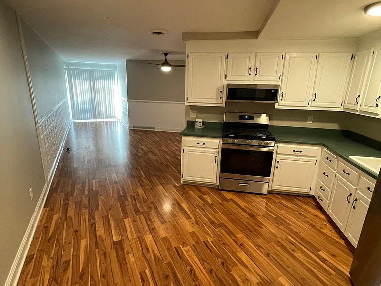 124 Biruta St #A-5 — Photo 2