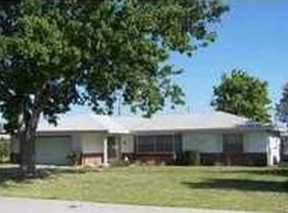 1004 Pioneer Dr, Deltona, FL 32725