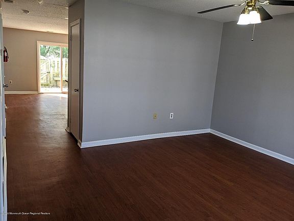 2nd image of 1329 Paris Ct #1000