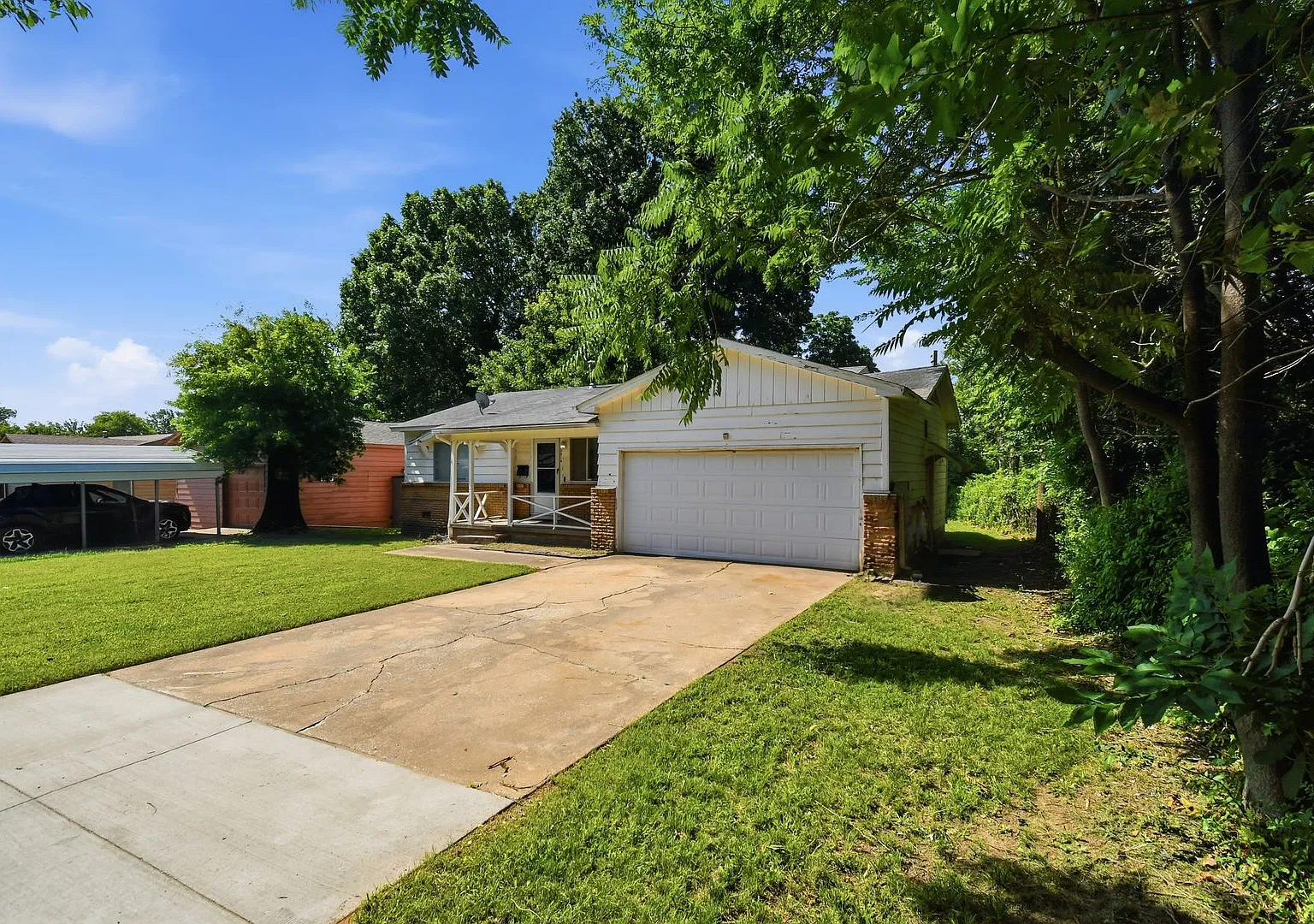 3 Bed | 1 Bath | Close to Downtown Tulsa — Photo 3