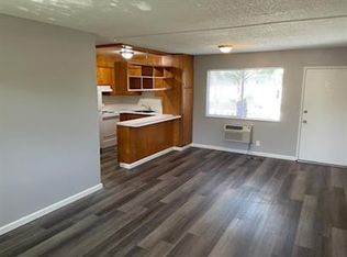Holiday Apartments - 2, Santa Rosa, CA 95403